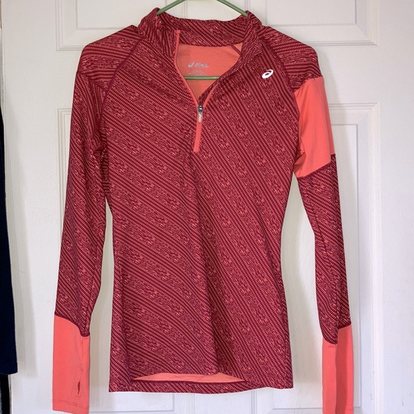 Long sleeve athletic top - Picture 1 of 5